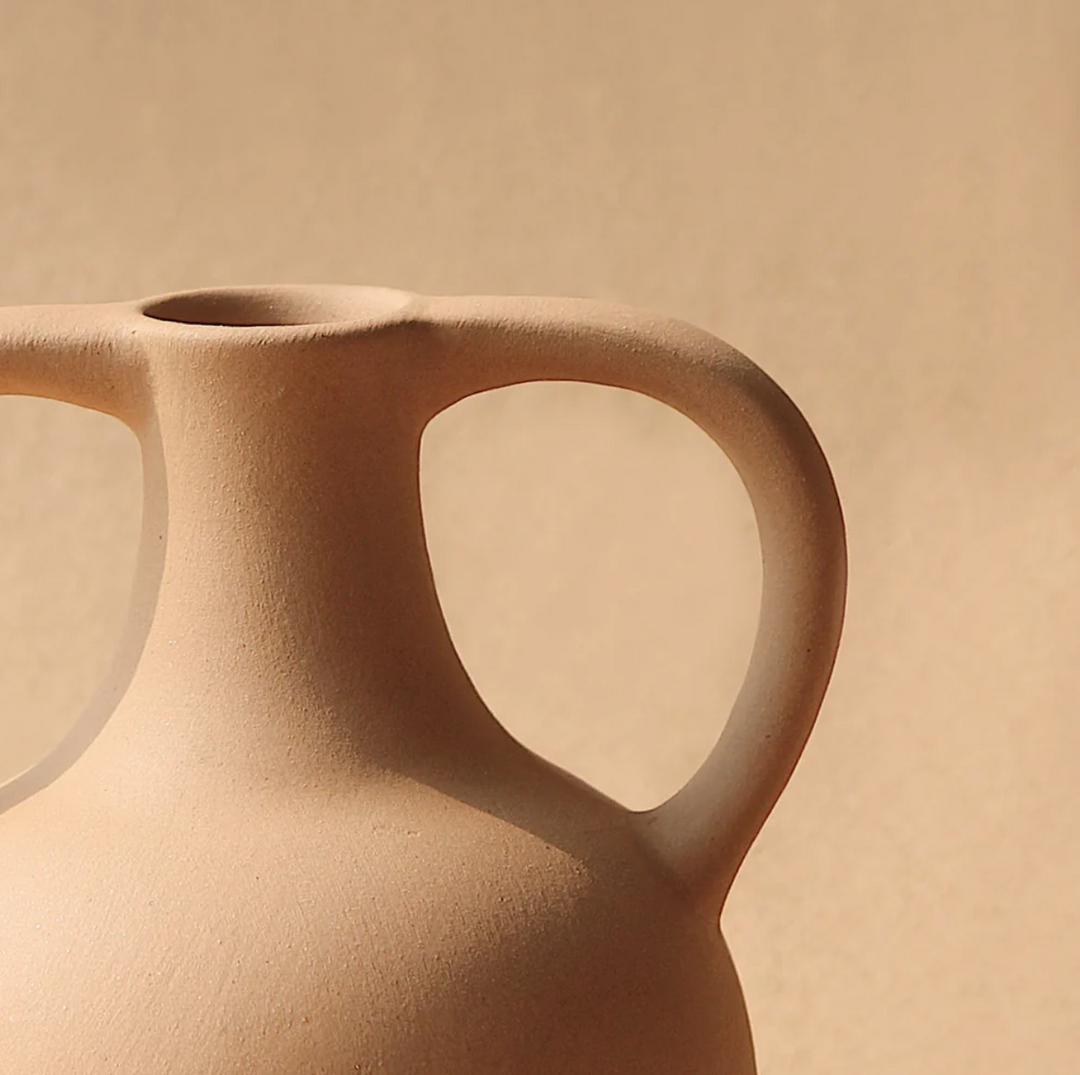 Harappan Vase - Bobble in Terracotta or Ivory