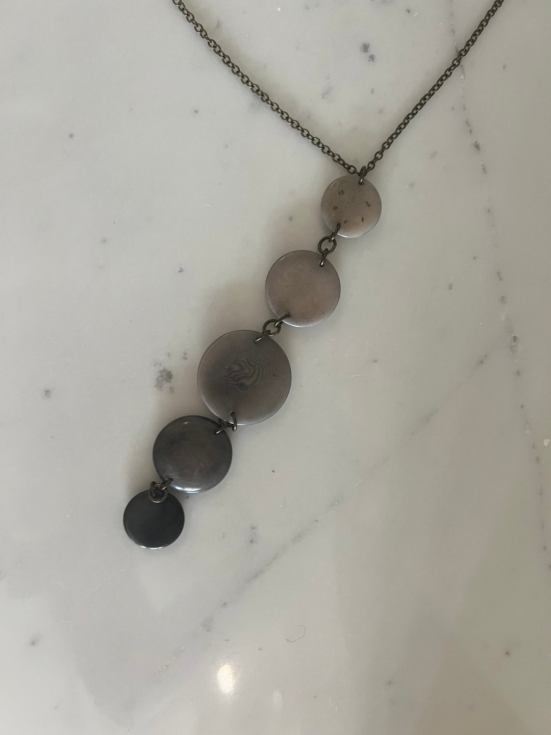 Seven Necklace- Gray