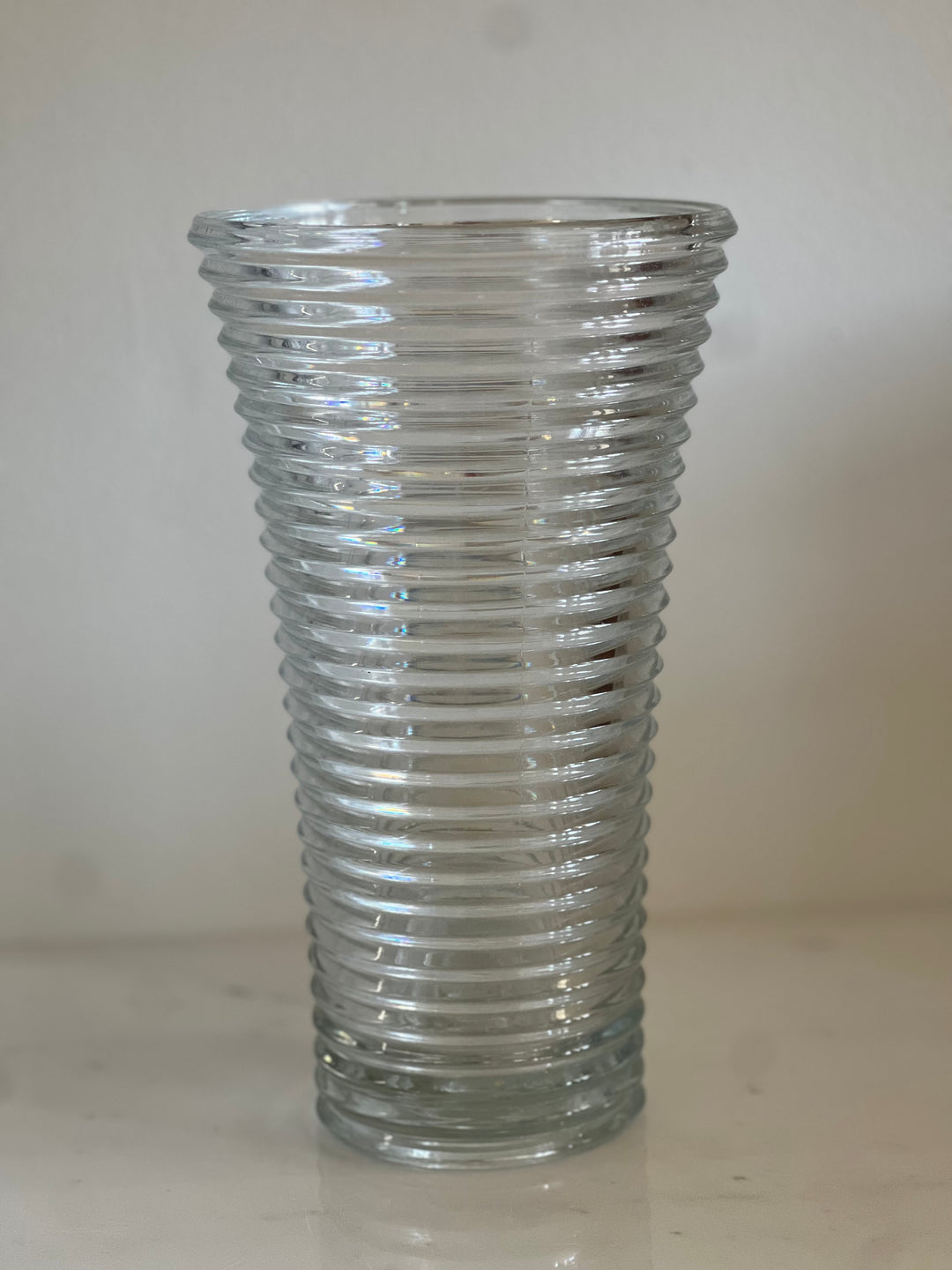 Ribbed Clear Vase- Cafe