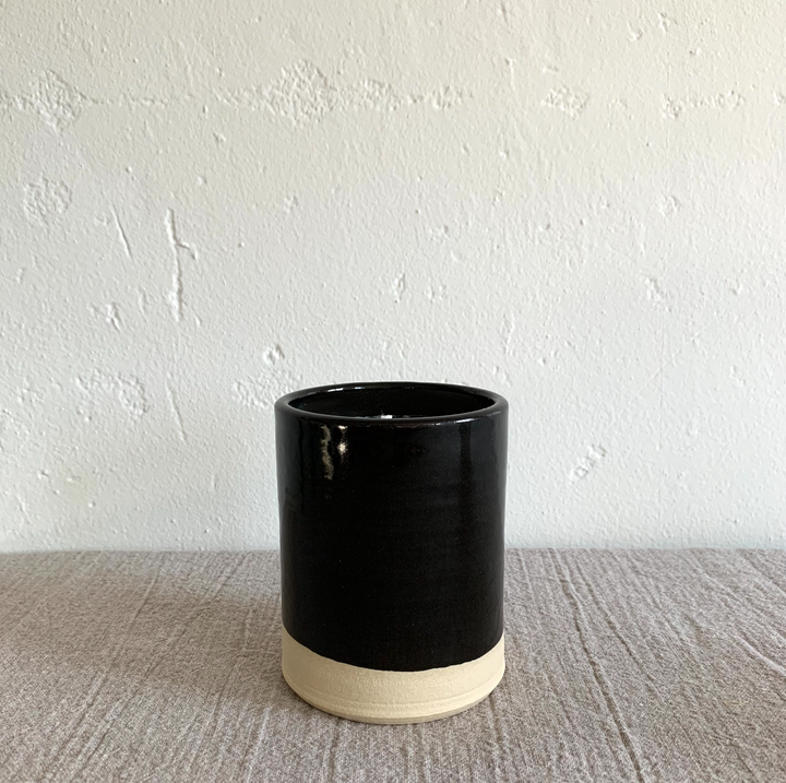 DOMAIN Ceramic Meyer Lemon + Lavender Candle - Black or White