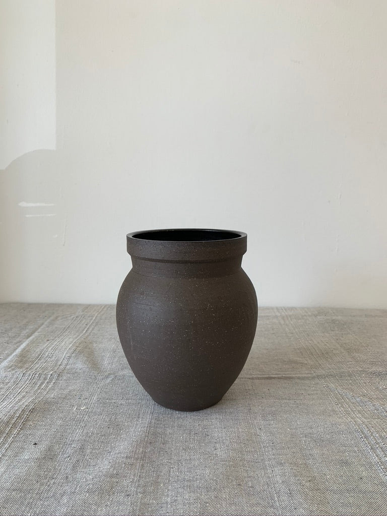 Light + Dark Acorn Vase