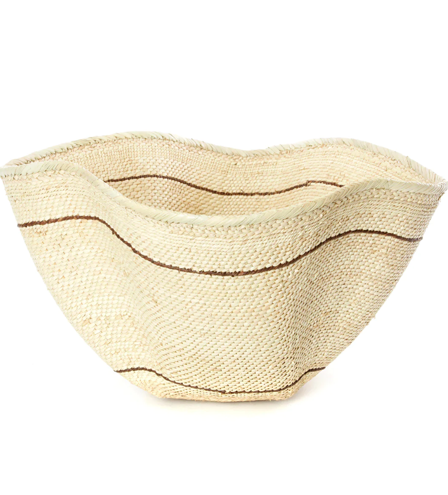 BaTonga Dancing Basket with Stripes